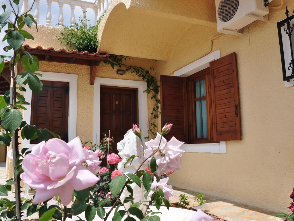Apartament Perigiali Makrýgialos Pokój zdjęcie